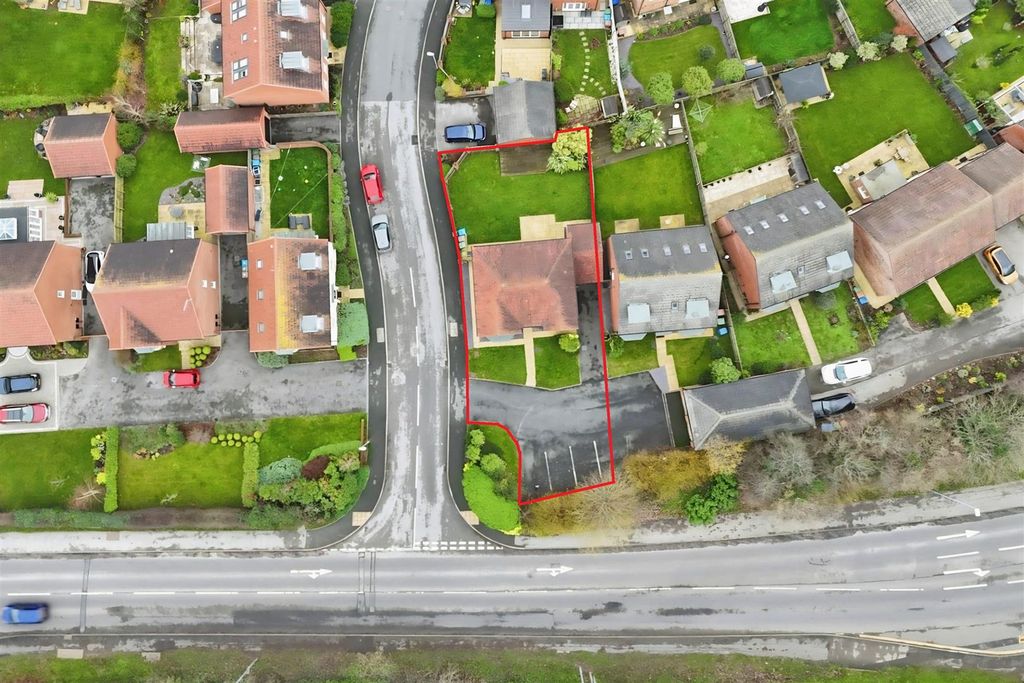 Additional image 14 of 4 bed detached house for saleMulberry Avenue, Beverley HU17