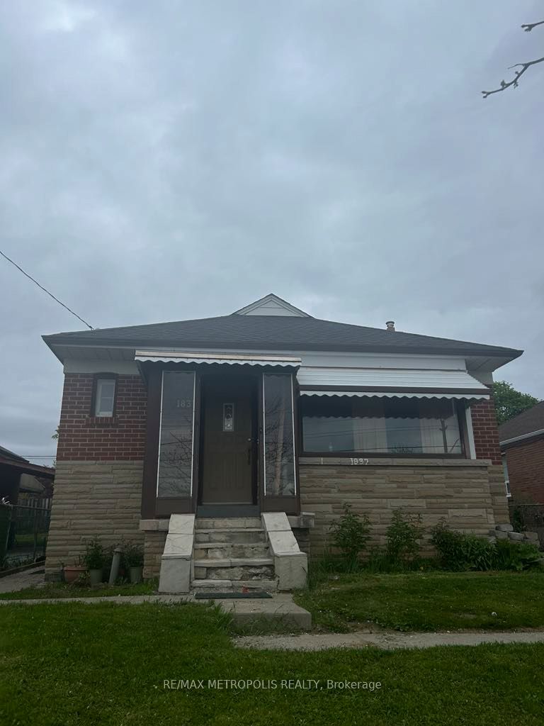 Main-1837 Victoria Park Avenue, Toronto, ON, M1R 1T4