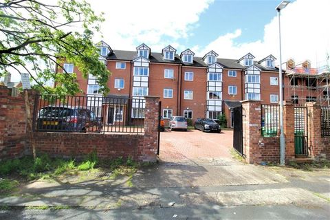 Langdale Mews, Langdale Avenue, Manchester M19
