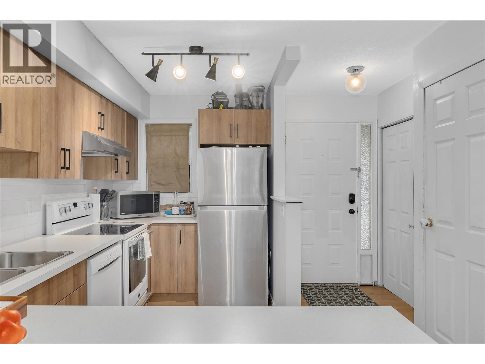 Additional image 3 of 6-500 Lester Road, Kelowna, BC, V1X6E2
