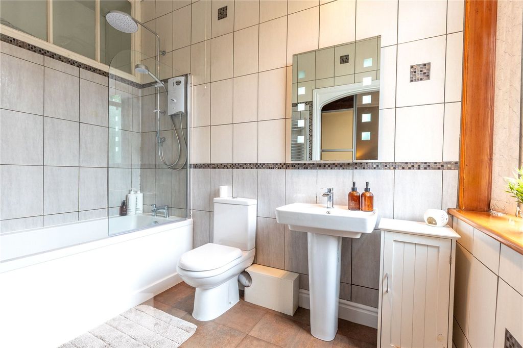 Additional image 17 of 5 bed detached house for saleWhalley New Road, Wilpshire, Blackburn, Lancashire BB1