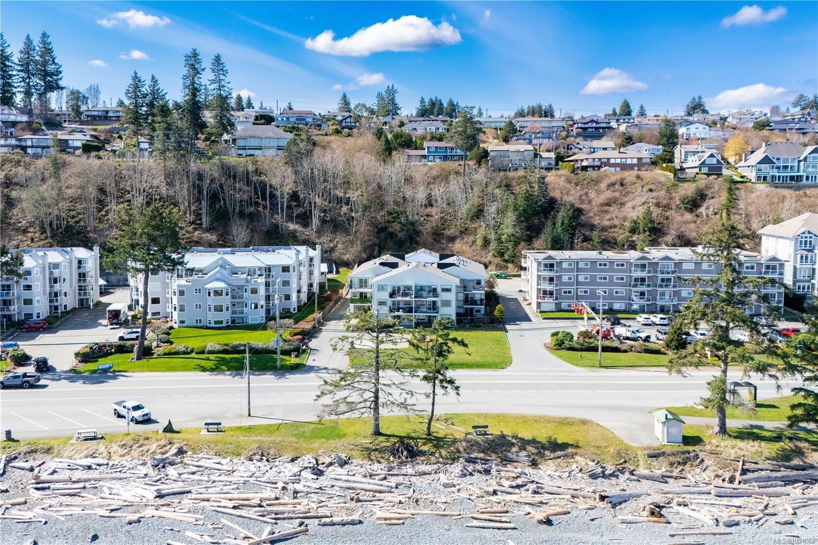 310-622 Island Highway S, Campbell River, BC, V9W 1A6
