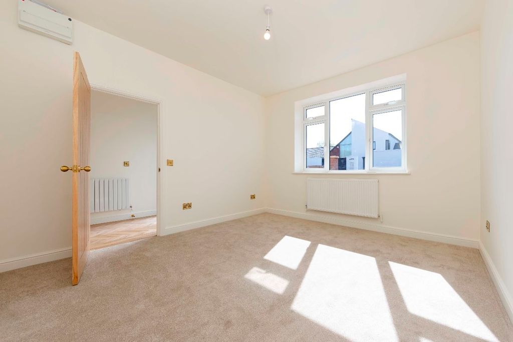 Additional image 42 of 3 bed bungalow for saleTawel Fan, Nelson, Treharris CF46
