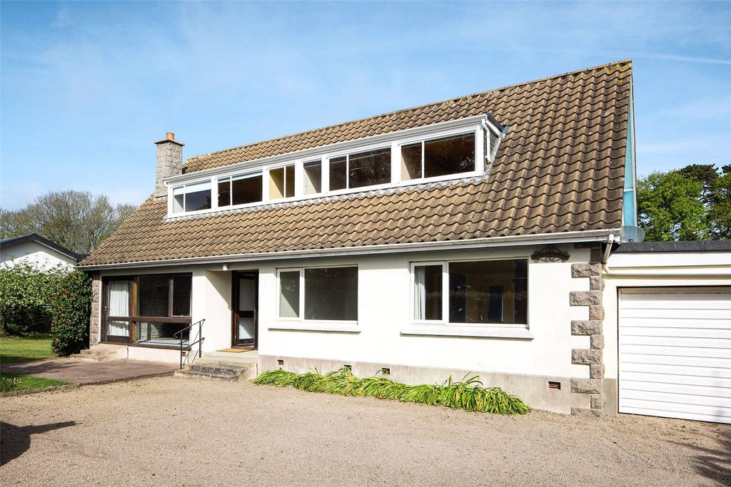 Additional image 3 of 6 bed bungalow for saleLa Rue De La Patente, St. Lawrence, Jersey JE3