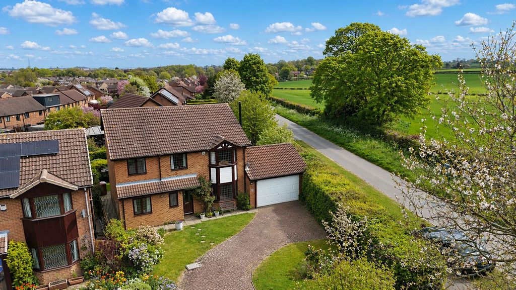 4 bed detached house for saleHorkstow Road, Barton-Upon-Humber DN18