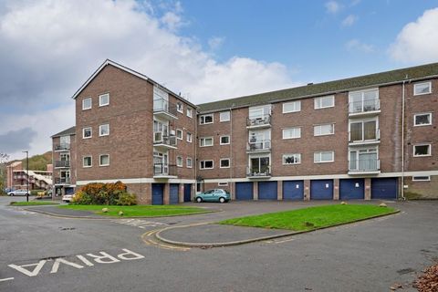Dore Court, Dore, Sheffield 17 S17
