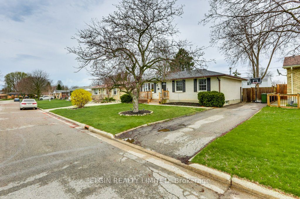Additional image 2 of 34 Sparta Street, St. Thomas, ON, N5R 5G9