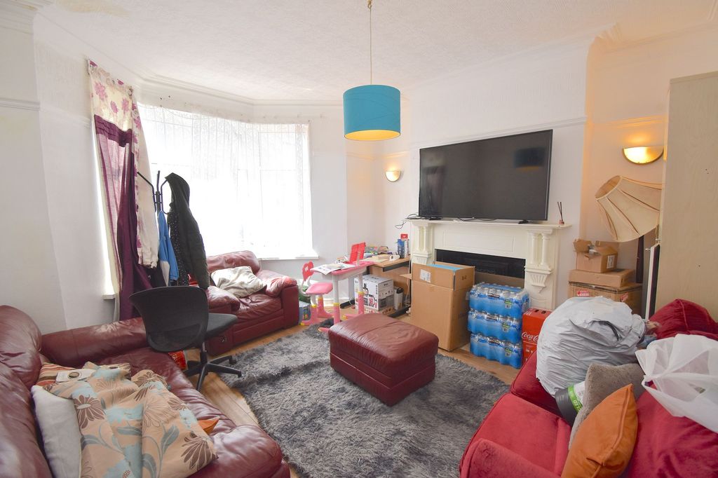 Additional image 3 of 4 bed terraced house for saleFairoak Avenue, Newport NP19