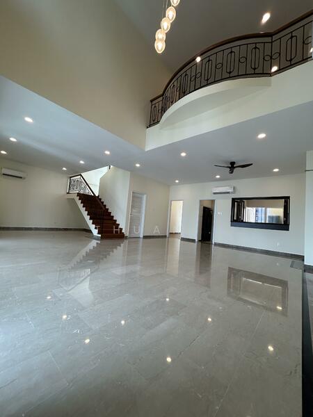 2 River Valley Close photo 3