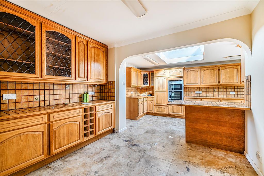 Additional image 8 of 4 bed detached bungalow for saleWest Cliff Road, West Bay, Bridport DT6