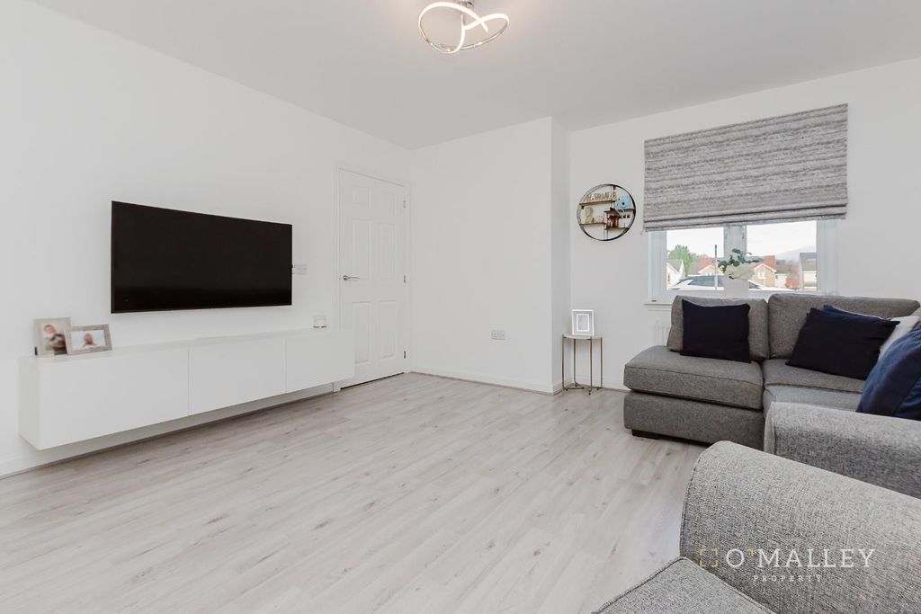 Additional image 5 of 3 bed detached house for saleHodgson Crescent, Alva FK12