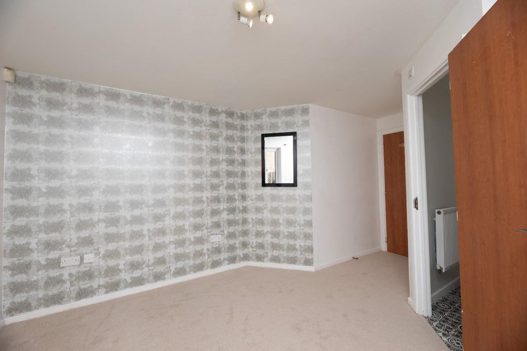 Additional image 9 of 2 bed flat for salePrimrose Place, Doncaster DN4