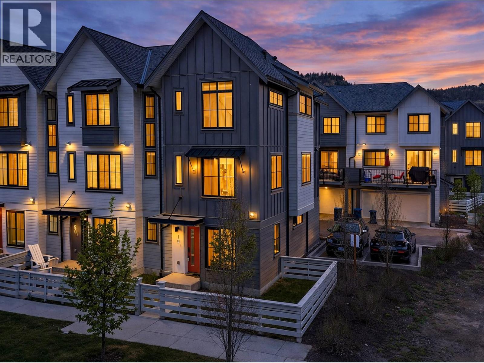 19-307 Glen Park Drive, Kelowna, BC, V1V0H1
