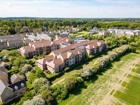 Wellbrook Way, Cambridge CB3