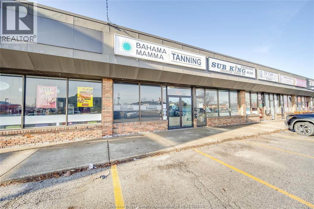 Additional image 3 of 3041 Dougall Avenue, Windsor, ON, N9E1S3