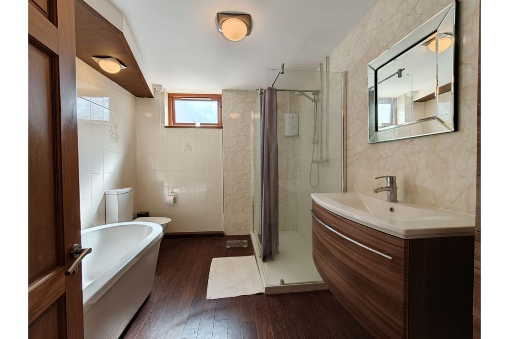 Additional image 14 of 5 bed detached house for saleHewelsfield, Lydney GL15
