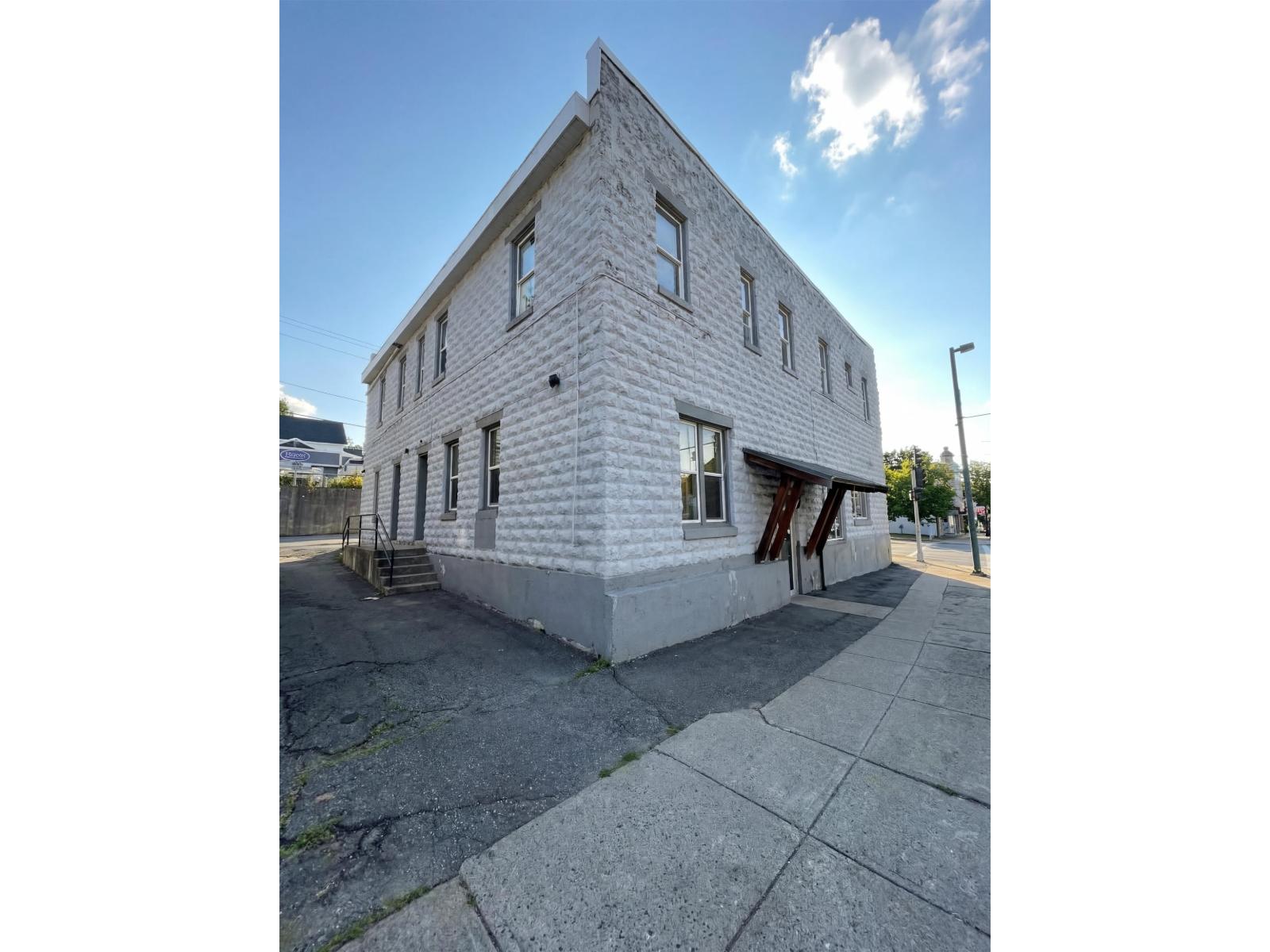 Additional image 3 of 32995 1st Avenue, Mission, BC, V2V1G1