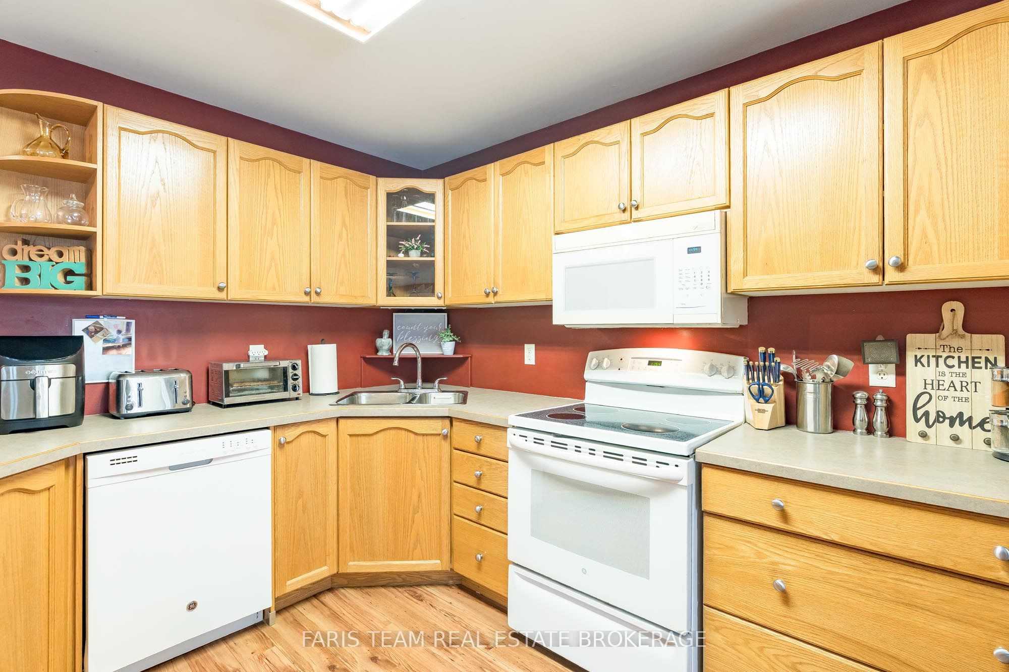Additional image 6 of 45 Hawkins Drive, Barrie, ON, L4N 0A7