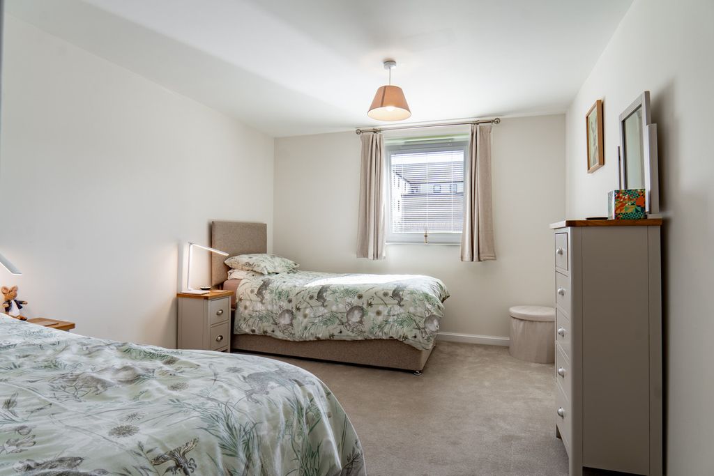 Additional image 15 of 2 bed flat for saleDrummossie Road, Inverness IV2