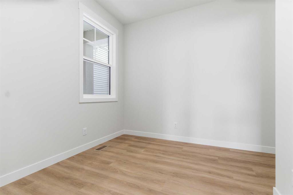 Additional image 5 of 358 Corner Glen Way NE, Calgary, AB, T3N 2P1