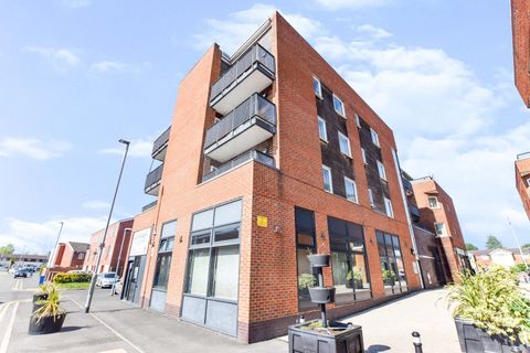 Stockport Road, Manchester, Greater Manchester M13