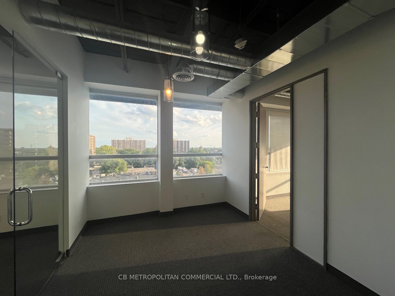 Additional image 5 of 500-1880 O'connor Drive, Toronto, ON, M4A 1W9
