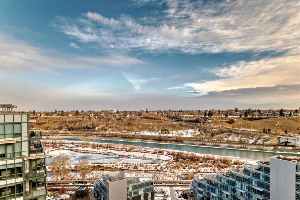 1723-222 Riverfront Avenue SW, Calgary, AB, T2P 0W3