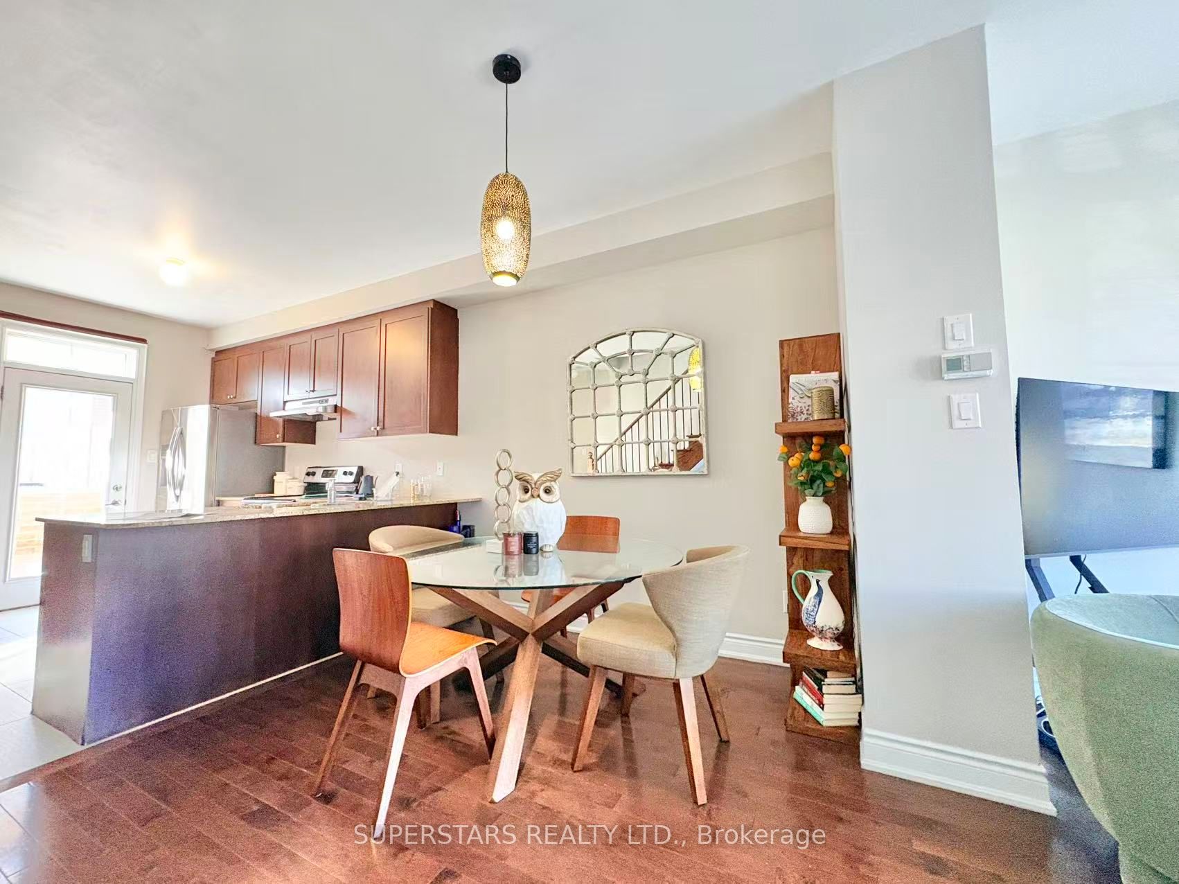 Additional image 4 of 137A Finch Avenue E, Toronto, ON, M2N 0H7