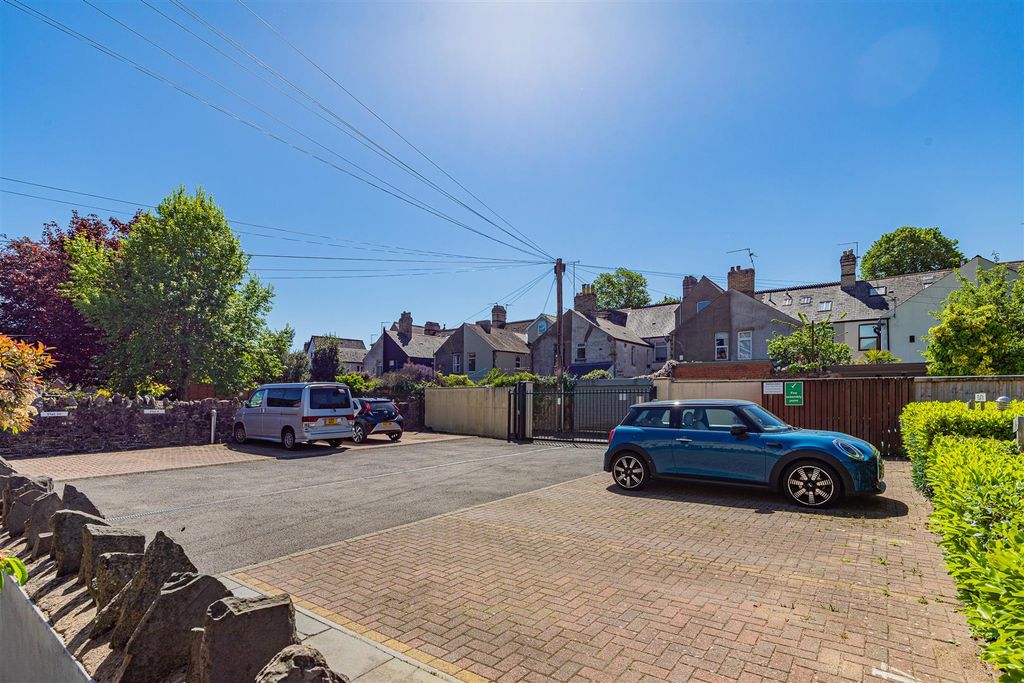 Additional image 2 of 2 bed flat for saleCathedral Road, Pontcanna, Cardiff CF11