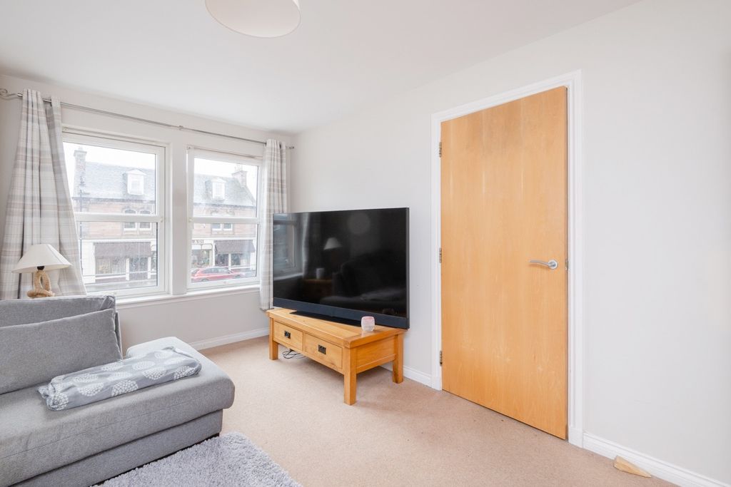 Additional image 4 of 2 bed flat for saleHigh Street, Beauly IV4