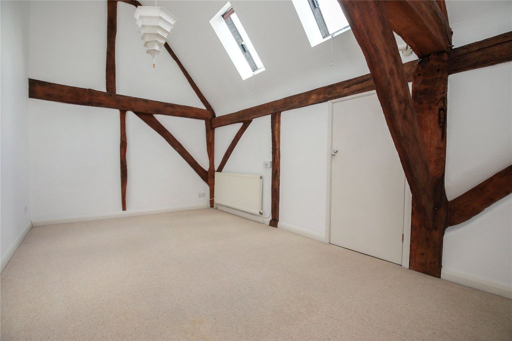 Additional image 23 of 3 bed semi-detached house for saleHatch Farm Mews, Addlestone KT15