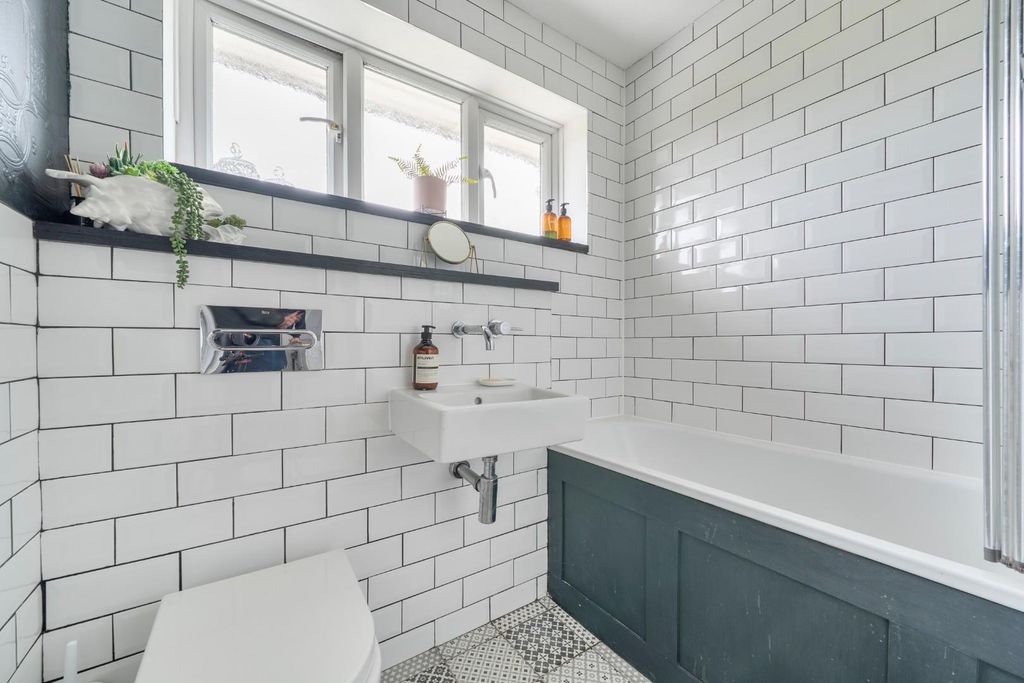 Additional image 12 of 3 bed semi-detached house for saleSedley Close, Aylesford ME20