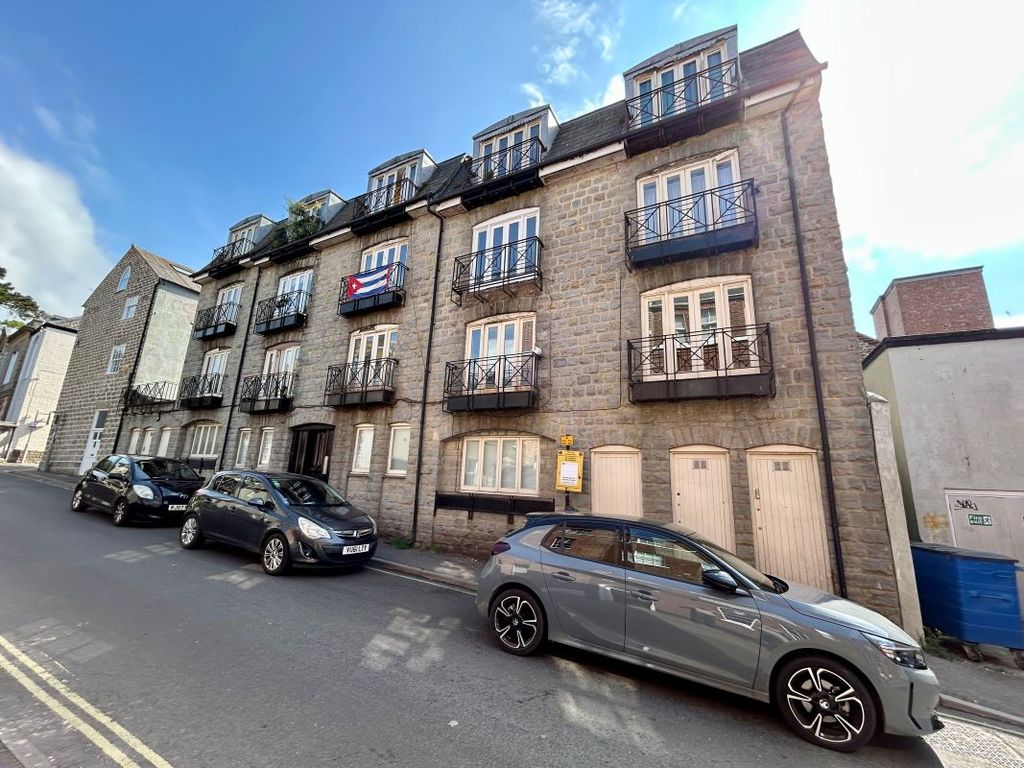 Studio for saleFlat 3 Wykes Gate, Downes Street, Bridport, Dorset DT6