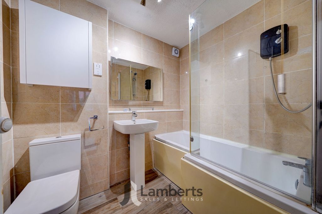 Additional image 7 of 2 bed flat for saleRidgeway Close, Studley B80