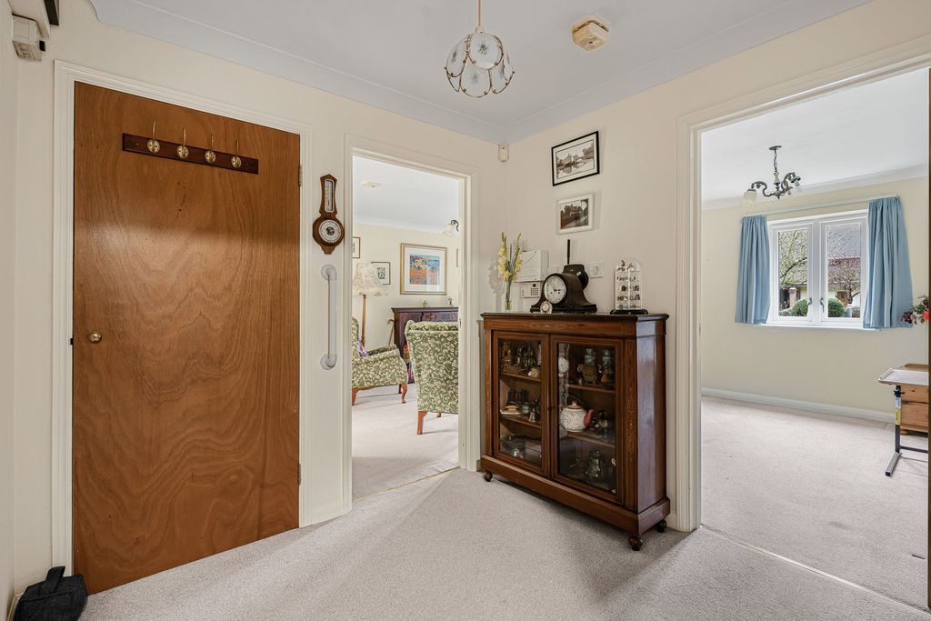 Additional image 5 of 2 bed flat for saleAdams Way, Alton, Hampshire GU34