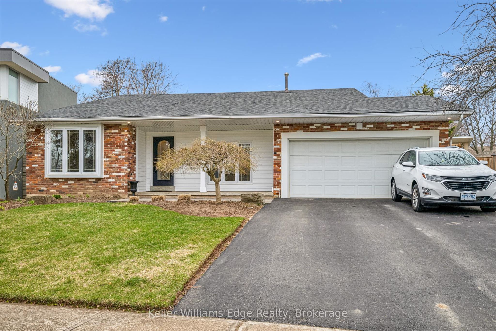 Additional image 2 of 2414 Upton Court, Oakville, ON, L6L 5E4