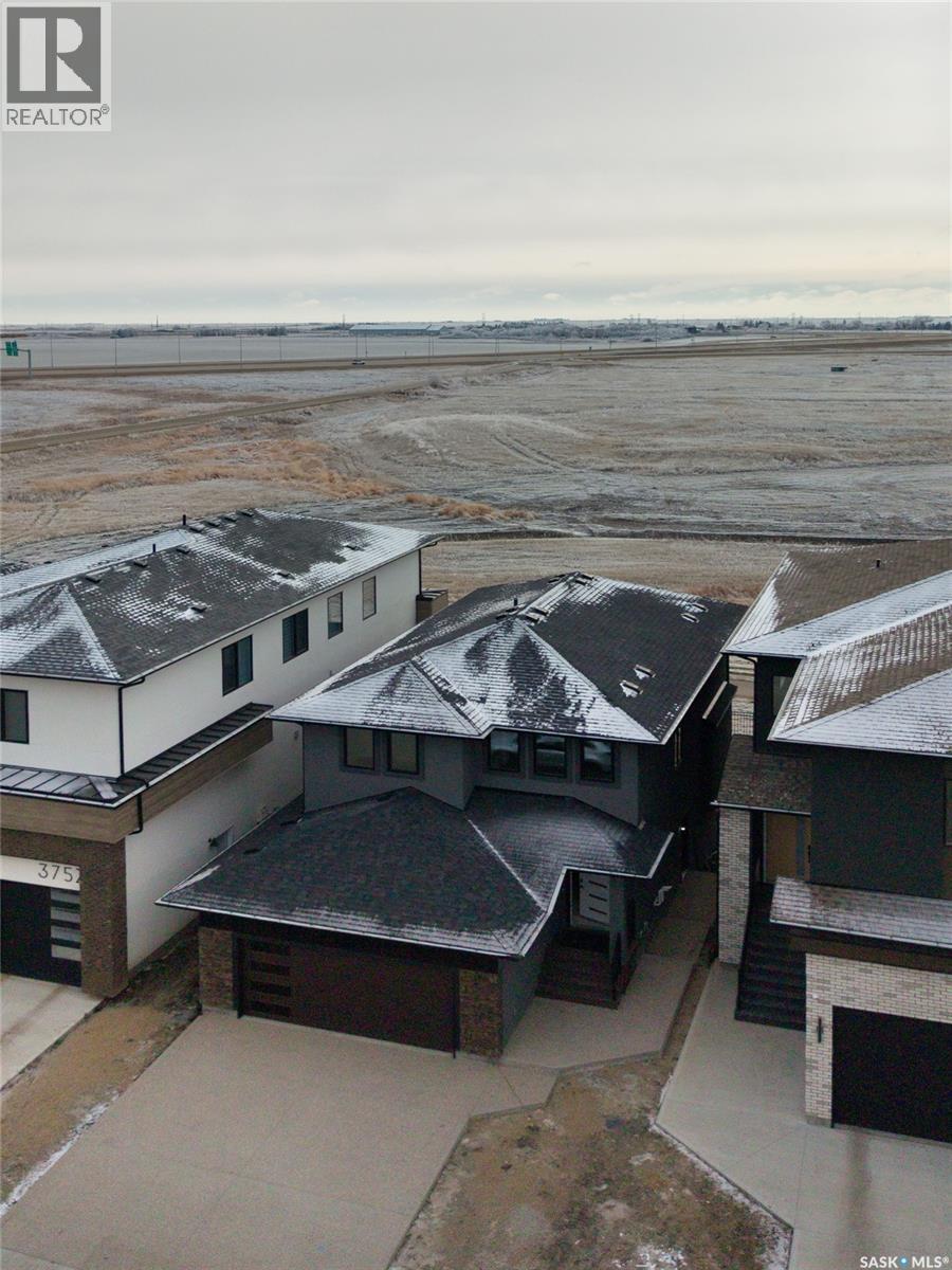 Additional image 2 of 3748 Gee Crescent, Regina, SK, S4V3P1