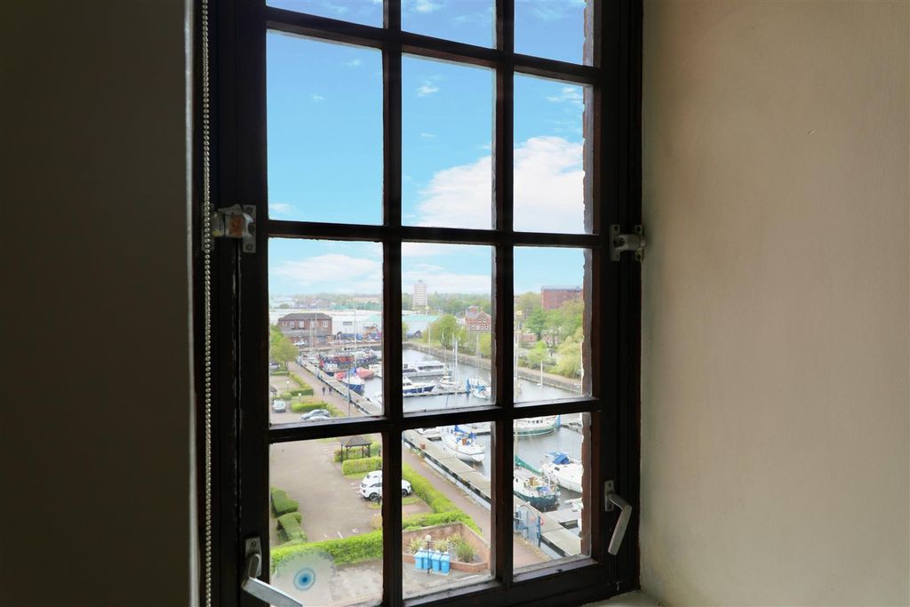 Additional image 12 of 1 bed flat for saleKingston Street, Hull HU1