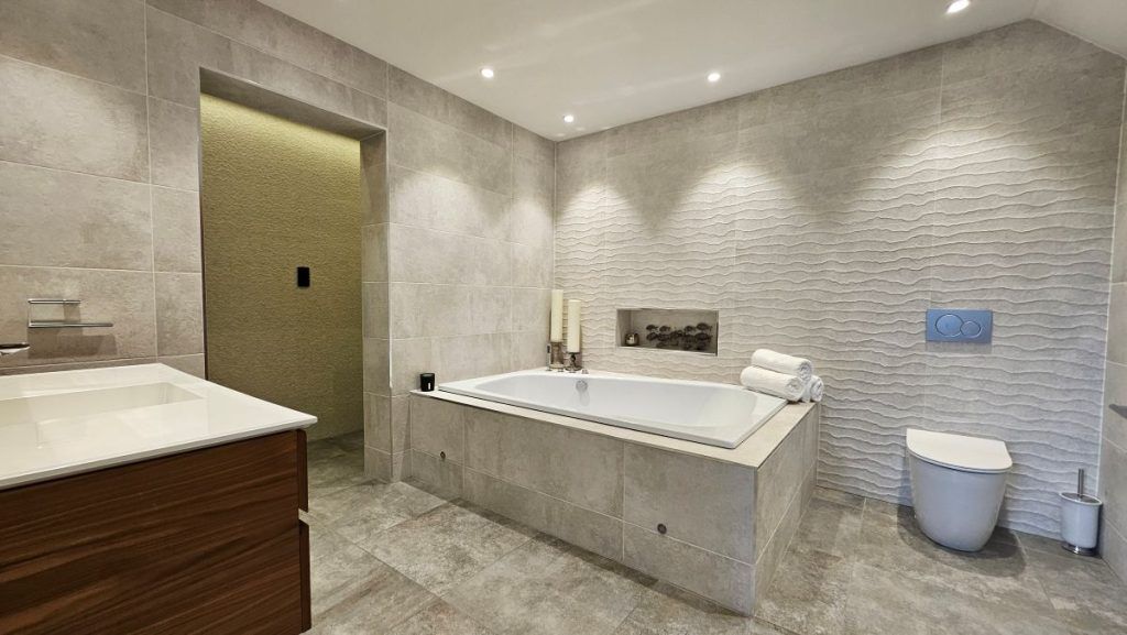 Additional image 48 of 5 bed detached house for sale19 Lostock Junction Lane, Lostock, Bolton BL6