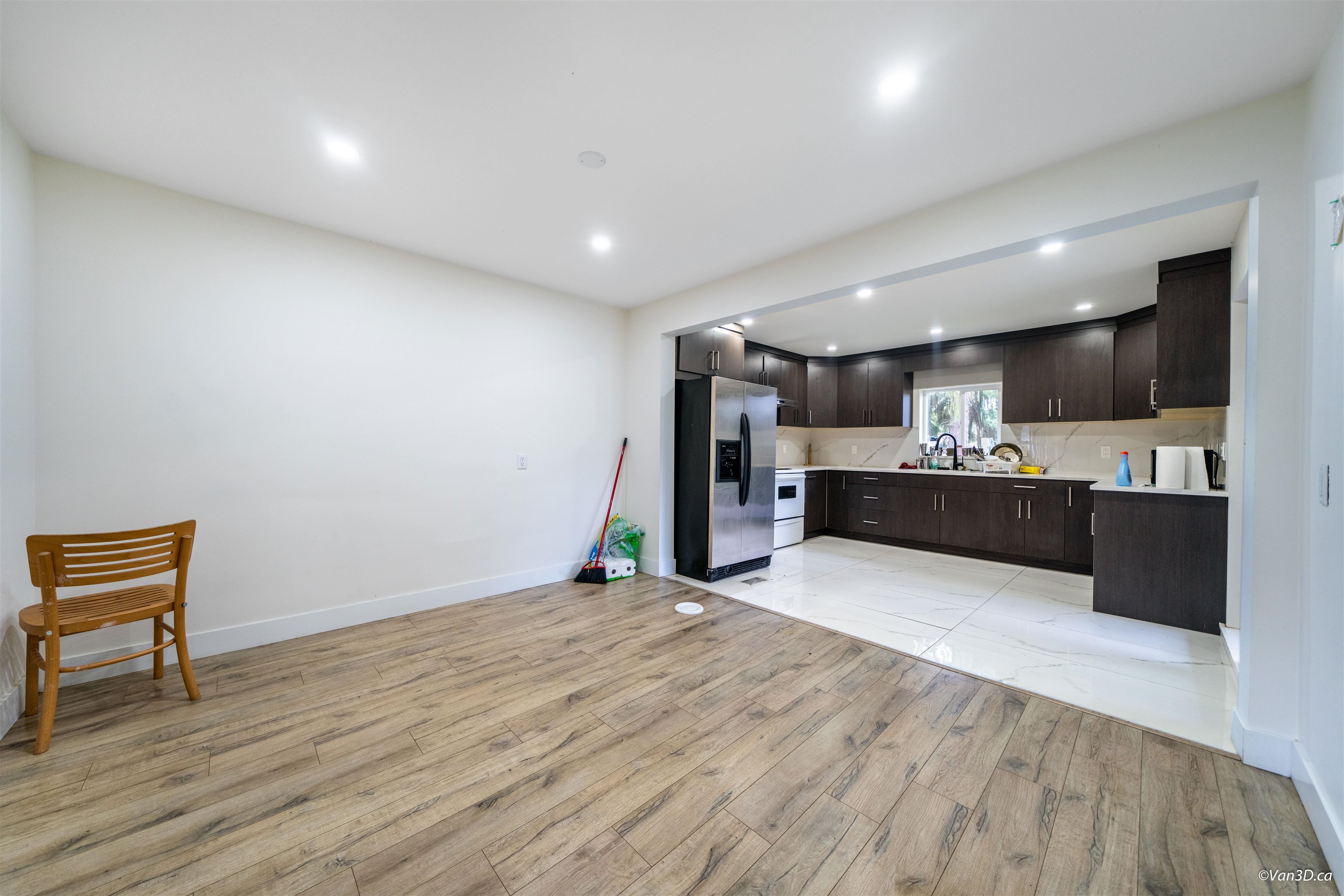 Additional image 4 of 12965 98 Avenue, Surrey, BC, V3T 1B3
