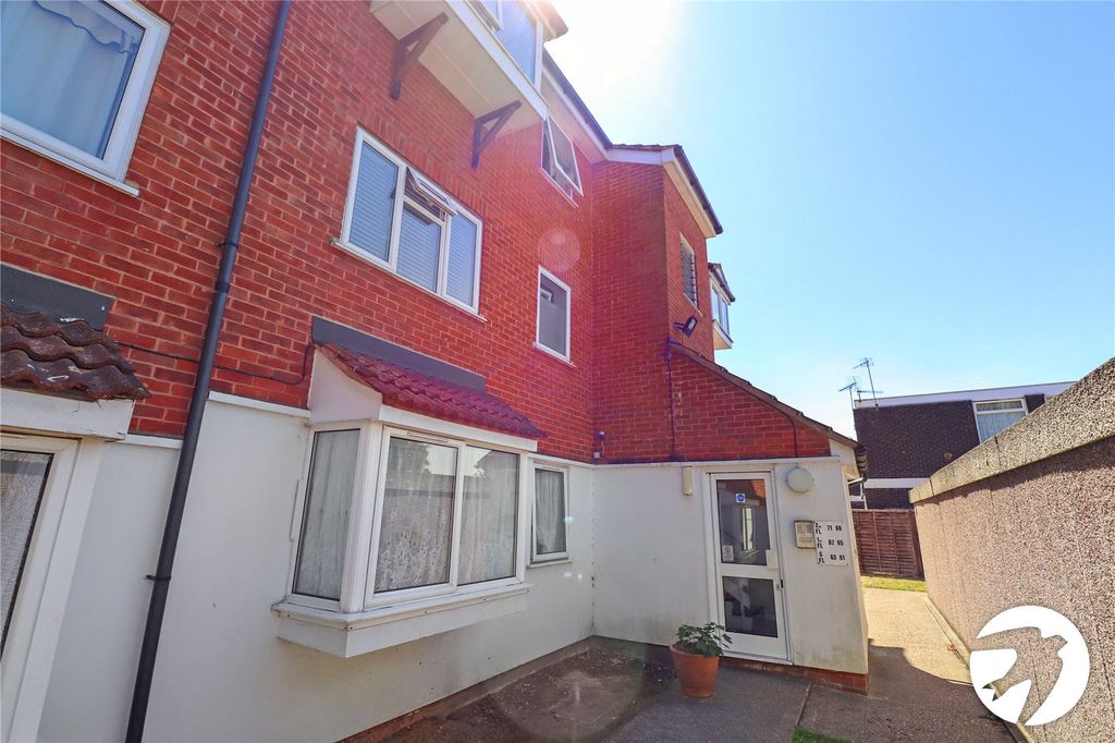 Additional image 13 of 2 bed flat for saleHeathdene Drive, Belvedere DA17