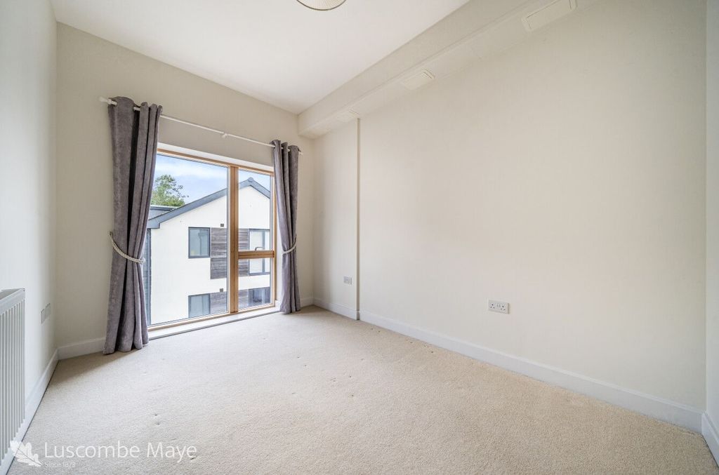 Additional image 11 of 2 bed flat for saleDart View House, Baltic Way, Totnes TQ9