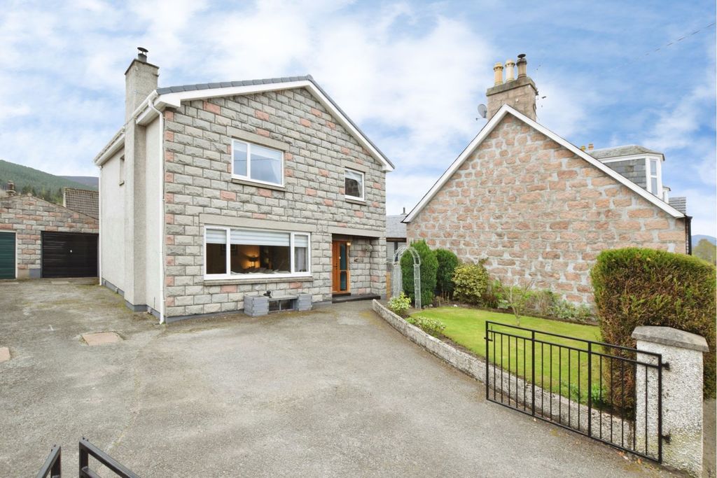 Additional image 22 of 4 bed detached house for saleVictoria Road, Ballater AB35