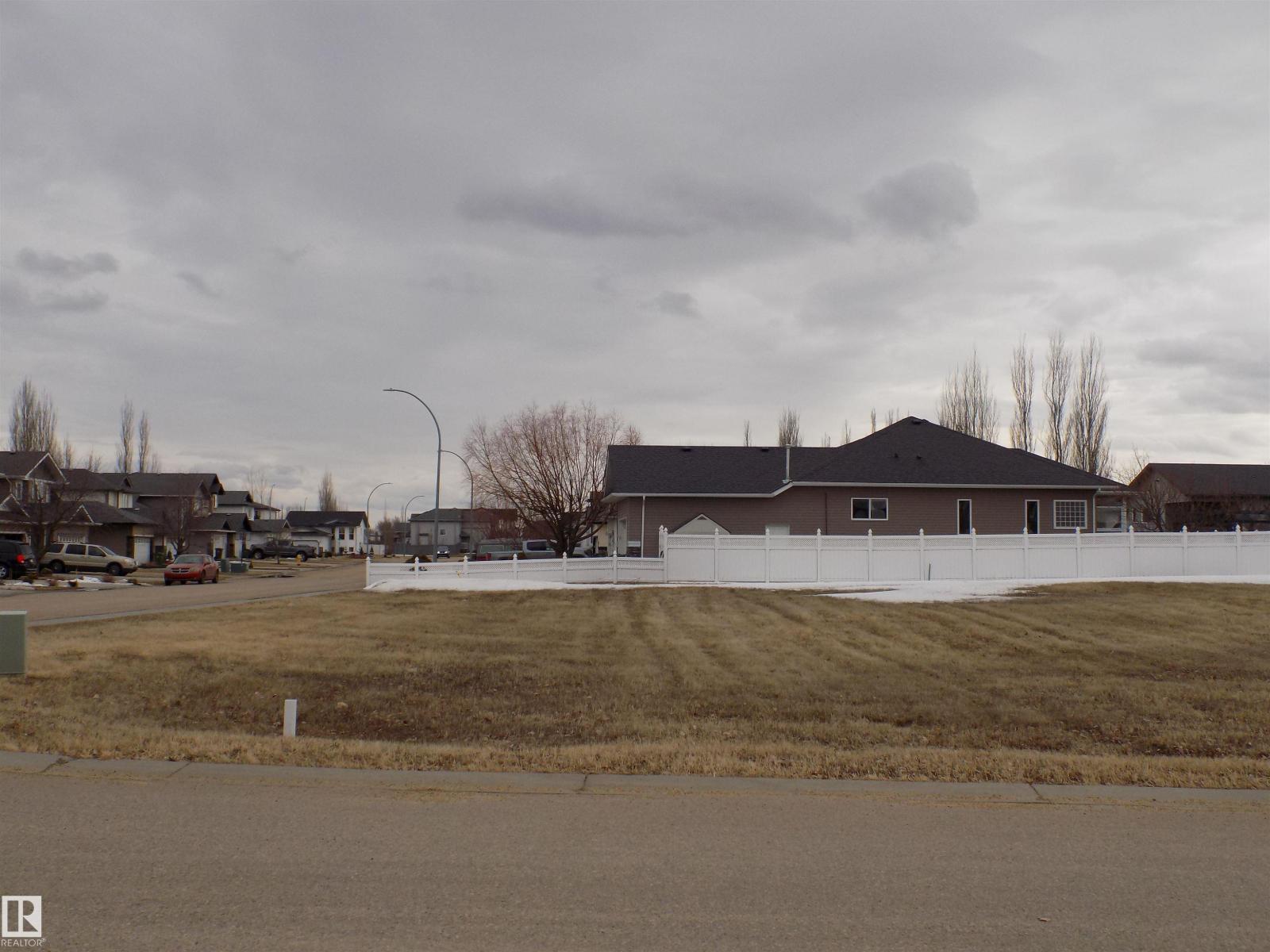 4232 54 Avenue, Wetaskiwin, AB, T9A0M8