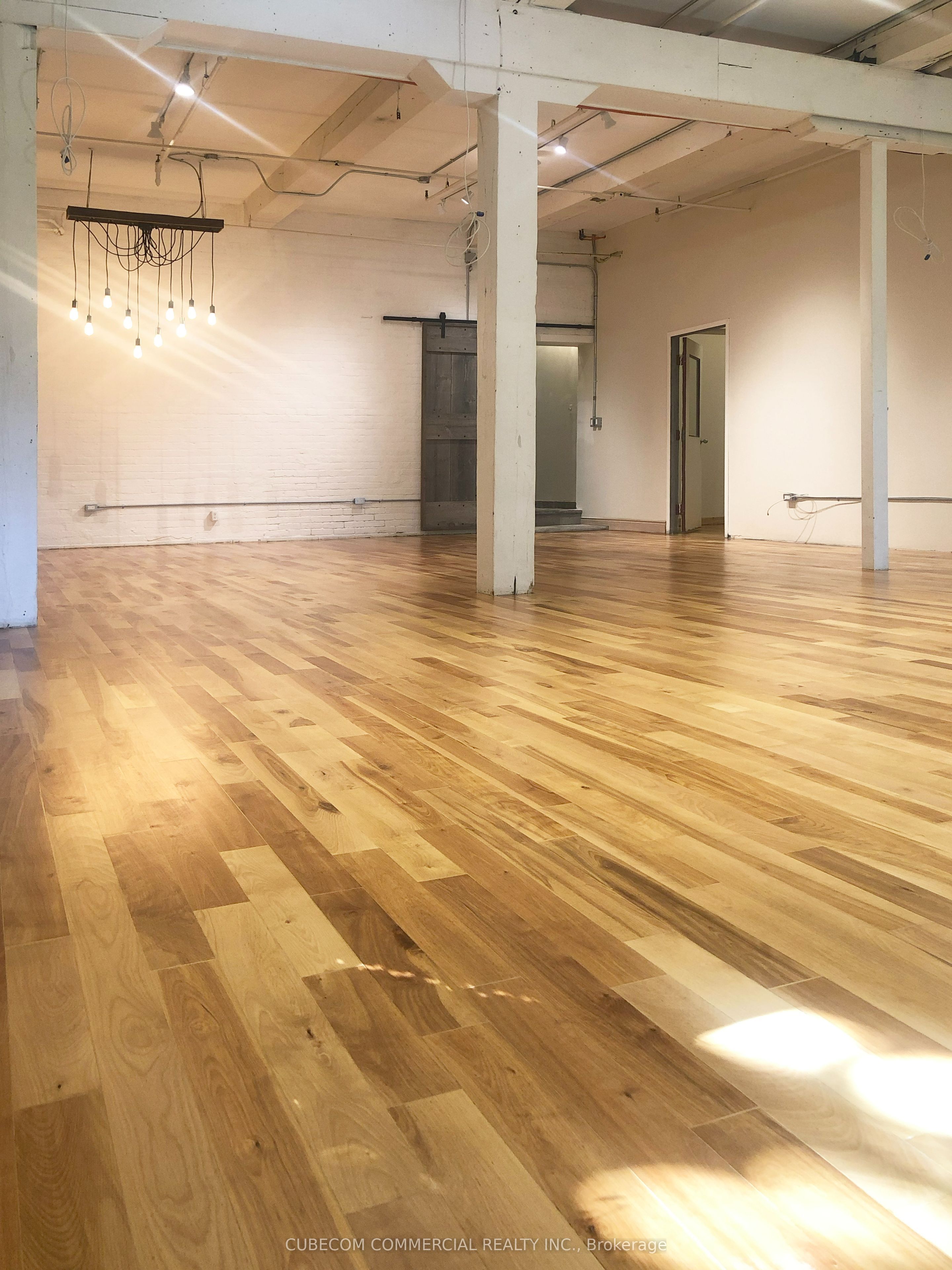 Additional image 3 of 65 Bellwoods Avenue, Toronto, ON, M6J 3N4