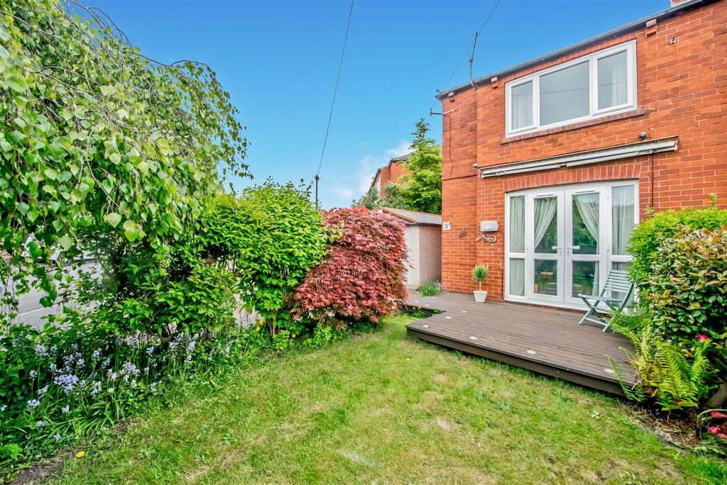Additional image 16 of 3 bed semi-detached house for saleLeysholme View, Wortley, Leeds LS12