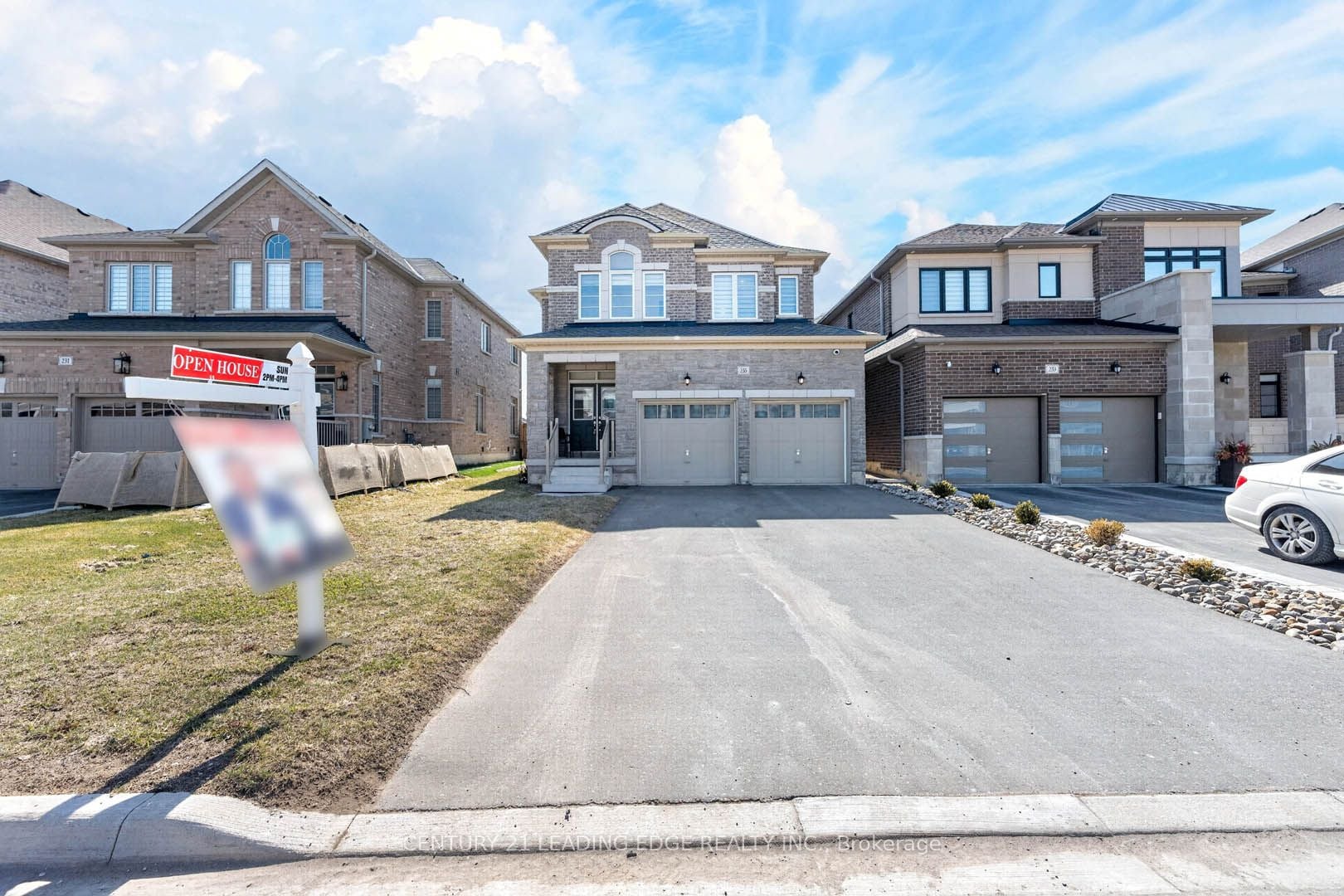 Additional image 3 of 235 Ferragine Crescent, Bradford West Gwillimbury, ON, L3Z 4K1