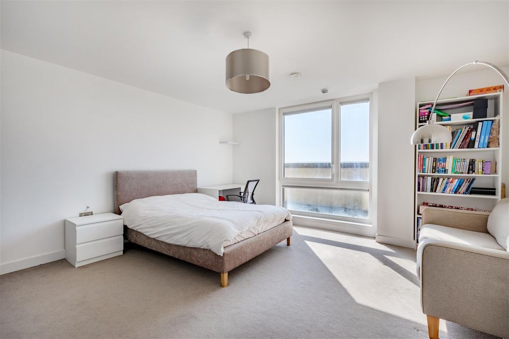 Additional image 8 of 4 bed flat for saleThe Boardwalk, Brighton Marina Village, Brighton BN2