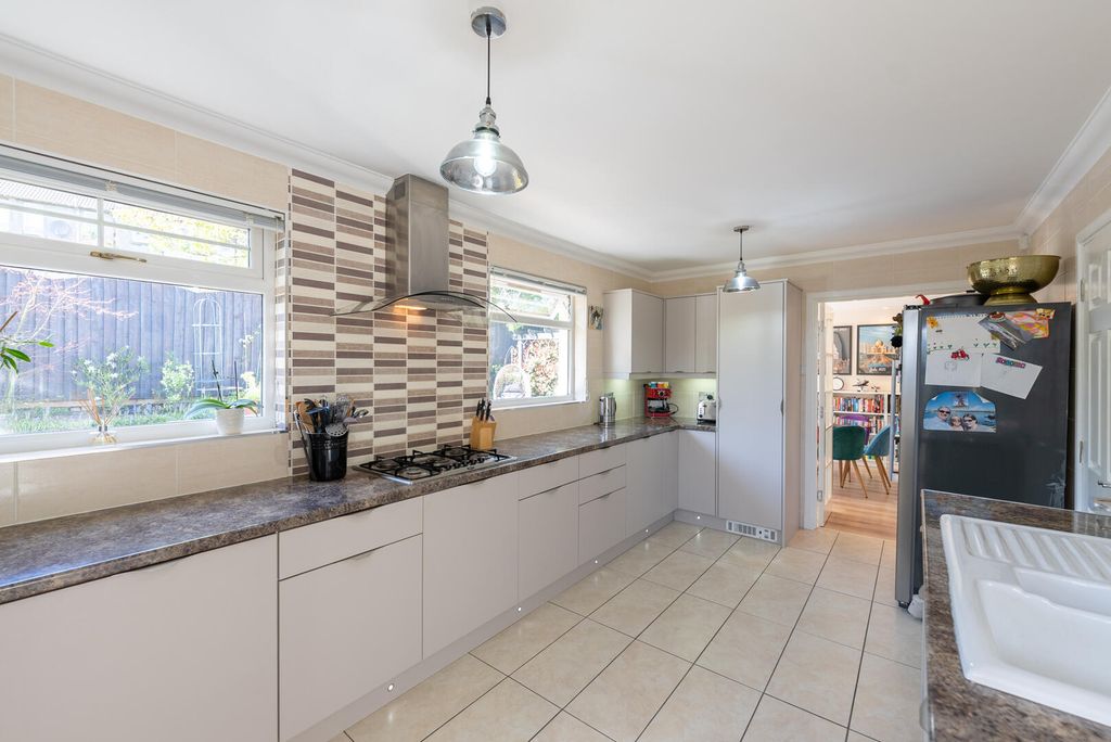 Additional image 7 of 4 bed detached house for saleForrest Street, Airdrie ML6