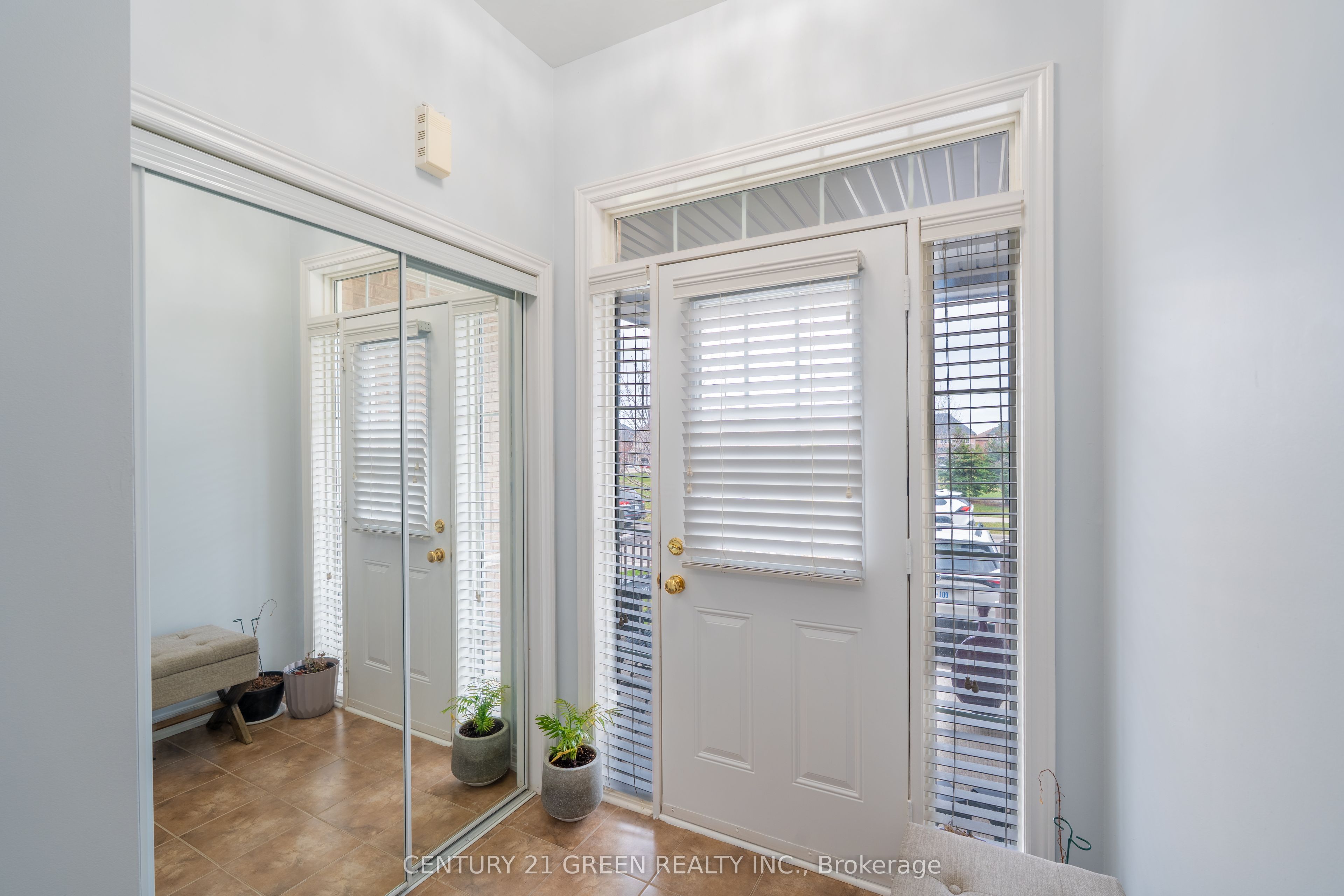 Additional image 4 of 3243 Stoney Crescent, Mississauga, ON, L5M 0V4
